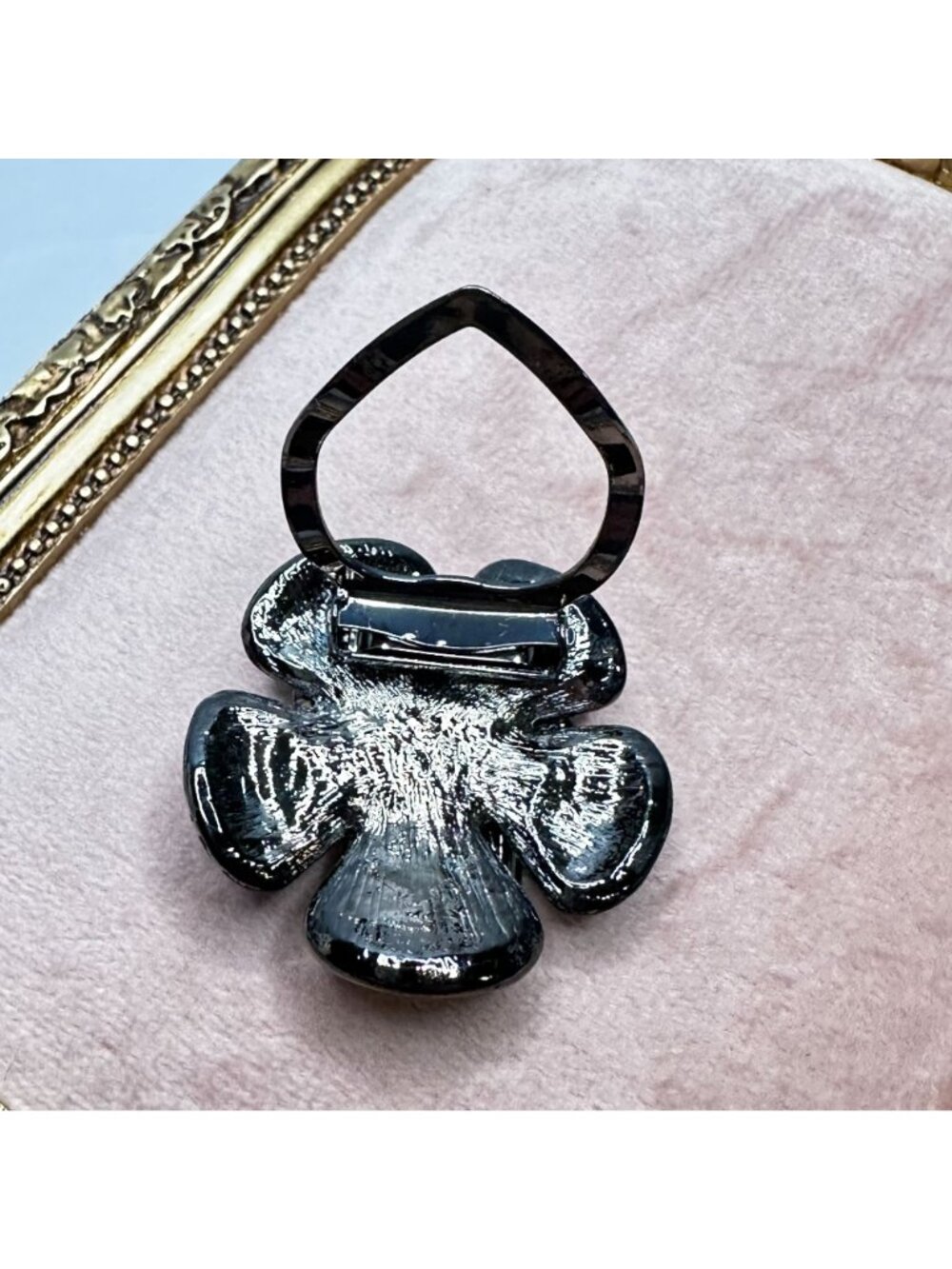 Black Matte Flower Scarf Clip With Crystal Accents Vintage Style - Picture 4 of 10